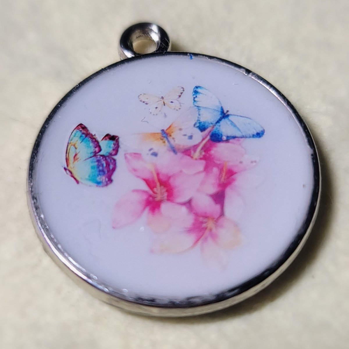 Flowers with Butterflies Pendant Charm - BluSparkle