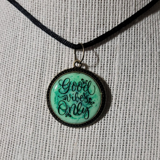 Good Vibes Only Pendant Charm - BluSparkle