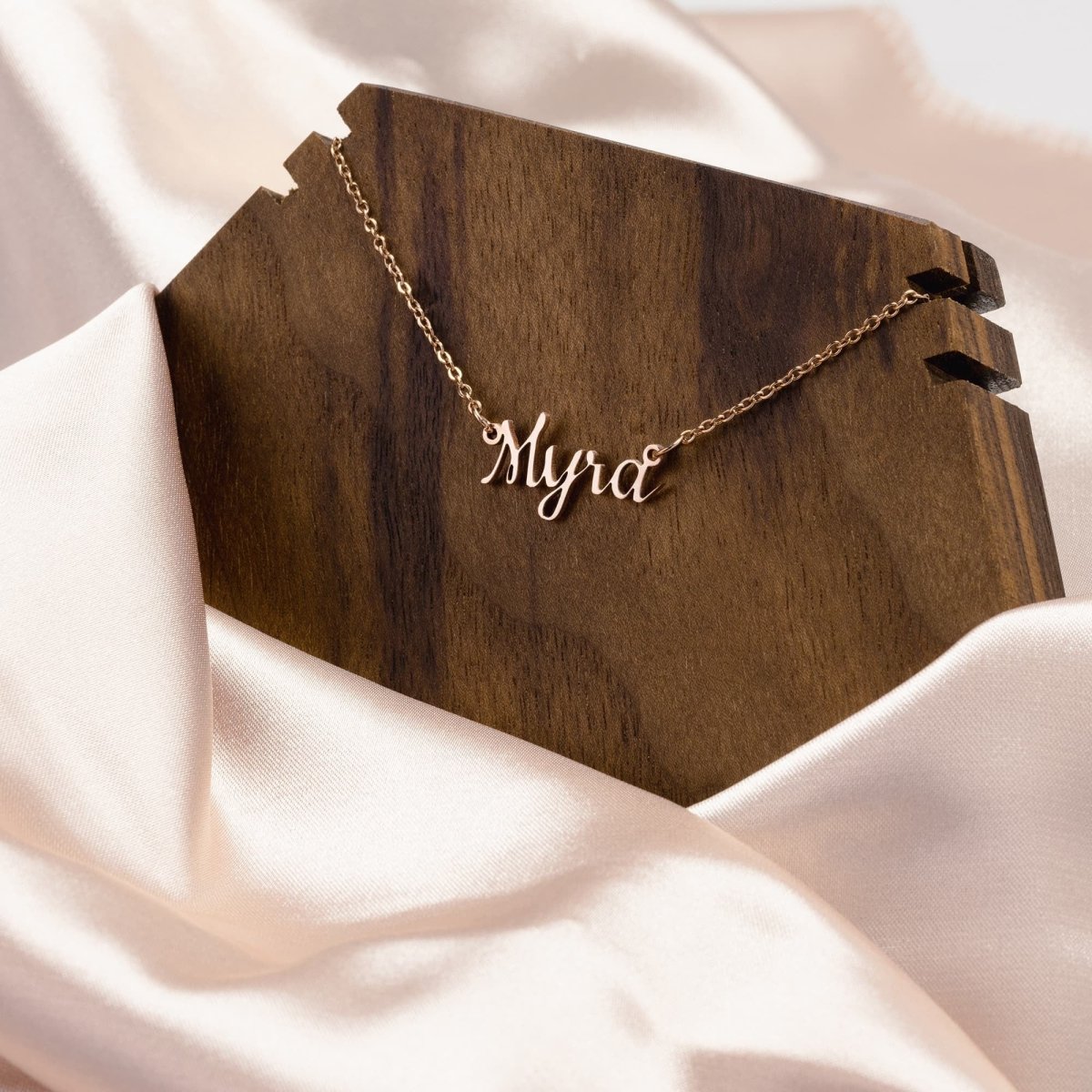 Personalized Name Necklace - BluSparkle