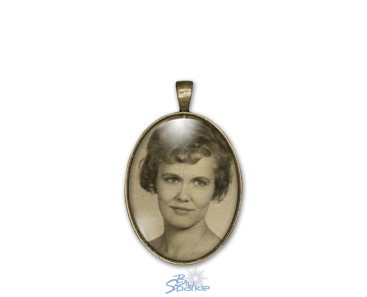 Personalized Photo Oval Pendants - BluSparkle